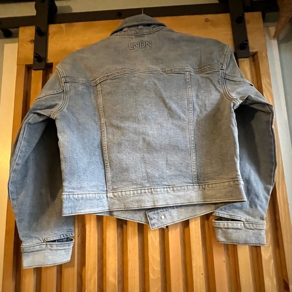 LNDN Medium Wash Denim Jacket with Cut Outs - Picture 6 of 7